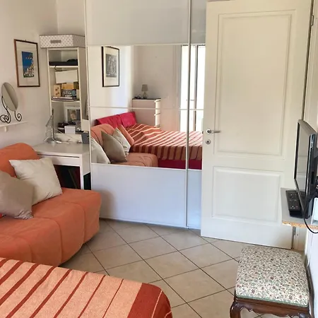 Casa Di Ettore شقة ألبينغا