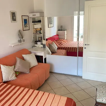 Lägenhet Casa Di Ettore